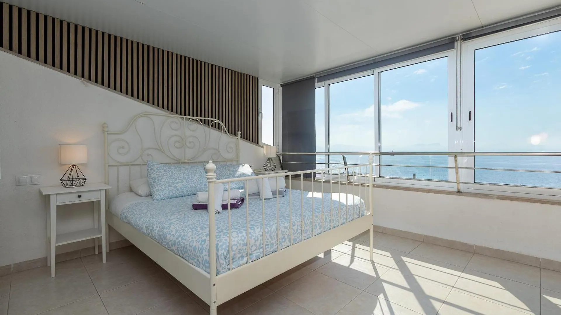 Alcanada Adosado Bellavista B By Homevillas360 בית נופש